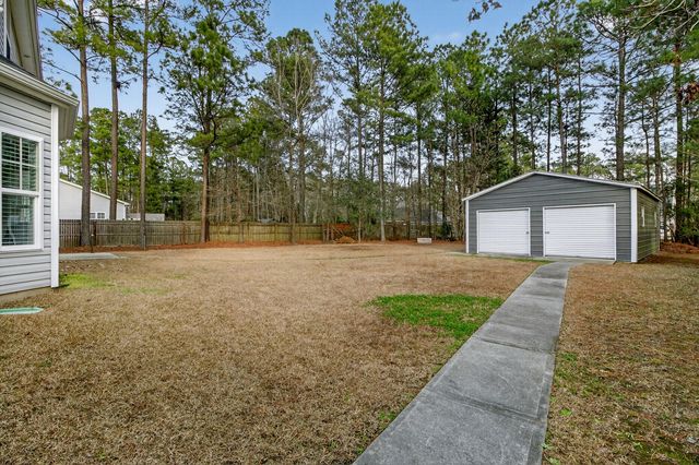 105 Perry Drive, Summerville, SC 29483