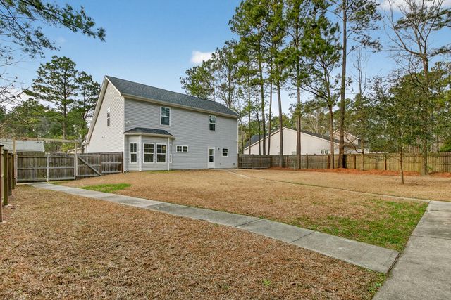 105 Perry Drive, Summerville, SC 29483