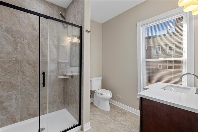 2048 W 21st Street 2, Chicago, IL 60608
