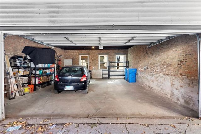 2048 W 21st Street 2, Chicago, IL 60608