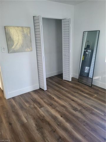 2027 Maravilla CIR, Fort Myers, FL 33901