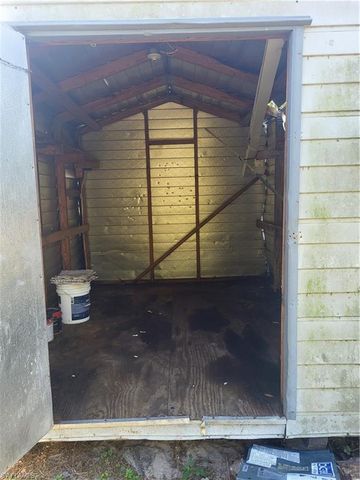 2027 Maravilla CIR, Fort Myers, FL 33901