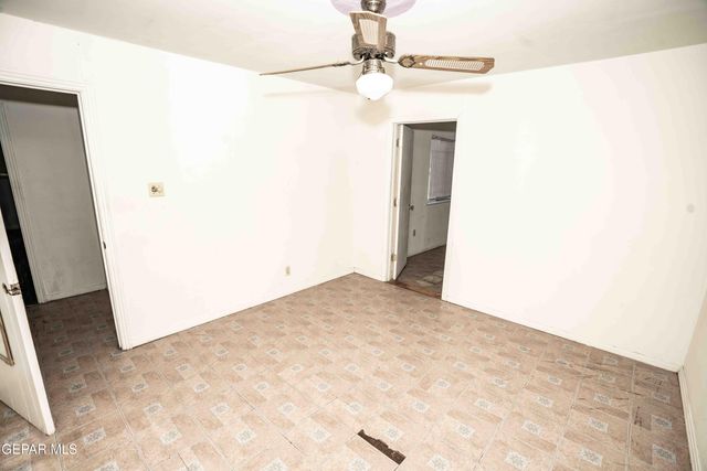 140 TEAKWOOD Road, El Paso, TX 79915