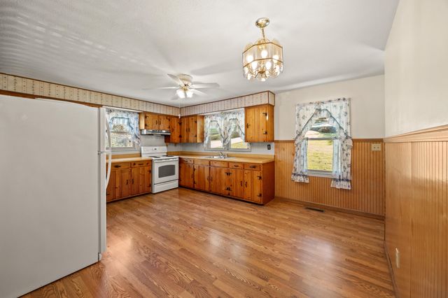 101 Marlowe Court, Frankfort, KY 40601