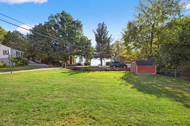 101 Marlowe Court, Frankfort, KY 40601