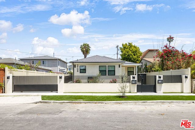 3708 Greenfield Avenue, Los Angeles, CA 90034