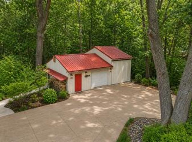 15295 E B Avenue, Ross Twp, MI 49012