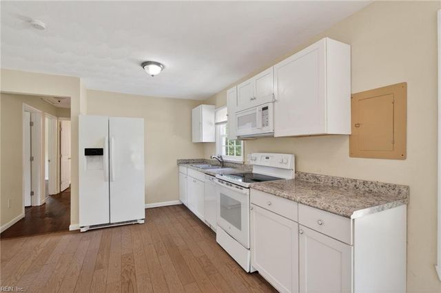 5001 Clifton ST, Chesapeake, VA 23321