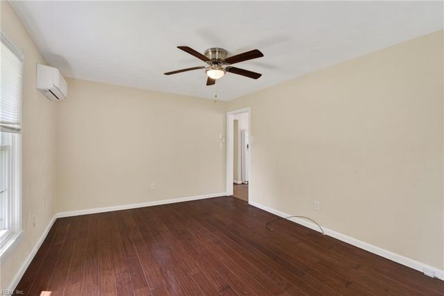 5001 Clifton ST, Chesapeake, VA 23321