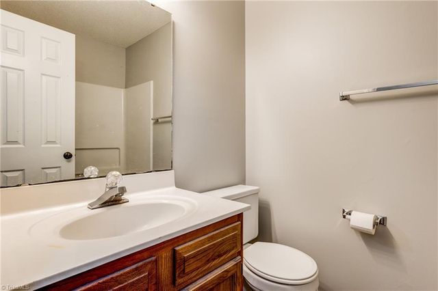 5934 Friendly Avenue, Greensboro, NC 27410