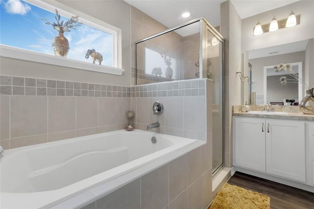 1042 CORSO DRIVE, Winter Haven, FL 33884