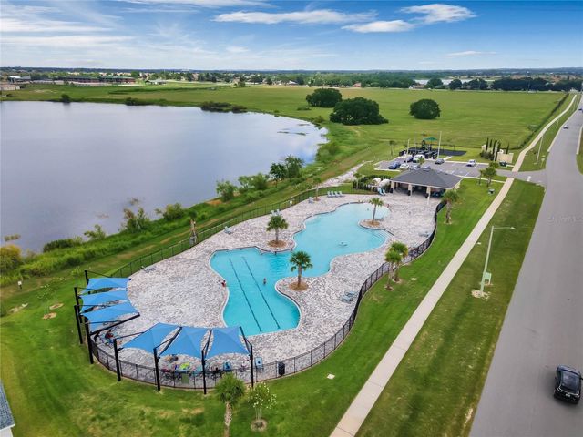 1042 CORSO DRIVE, Winter Haven, FL 33884