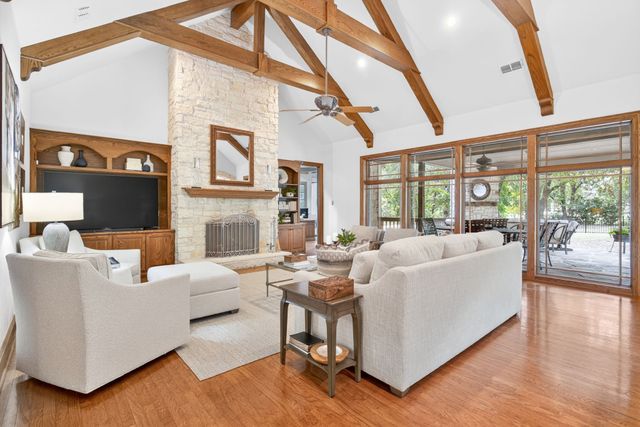 4404 Aledo Oaks Court, Fort Worth, TX 76126