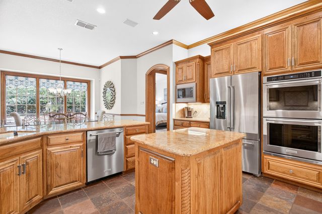 4404 Aledo Oaks Court, Fort Worth, TX 76126
