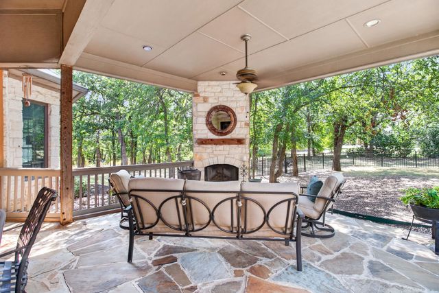 4404 Aledo Oaks Court, Fort Worth, TX 76126