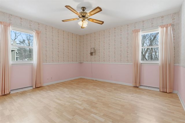 4704 Romence Road, Portage, MI 49024