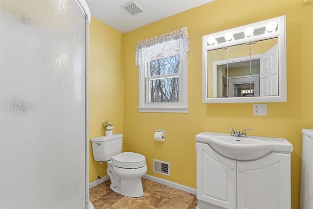 4704 Romence Road, Portage, MI 49024