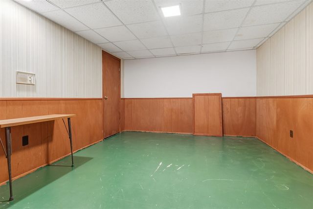 4704 Romence Road, Portage, MI 49024