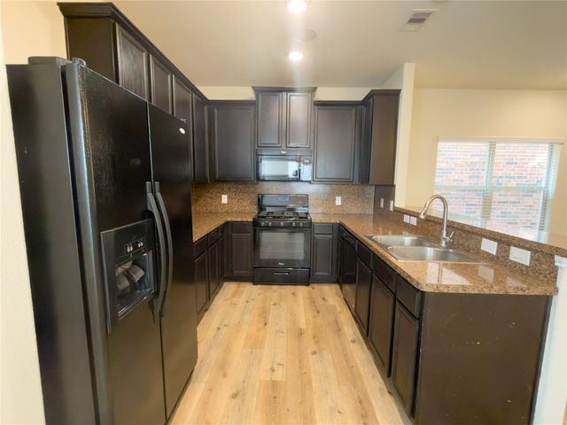 17035 Amarose Drive, Houston, TX 77090