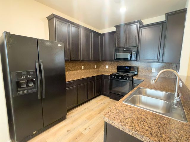 17035 Amarose Drive, Houston, TX 77090