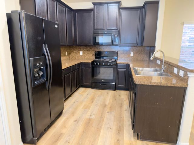 17035 Amarose Drive, Houston, TX 77090