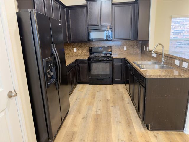 17035 Amarose Drive, Houston, TX 77090