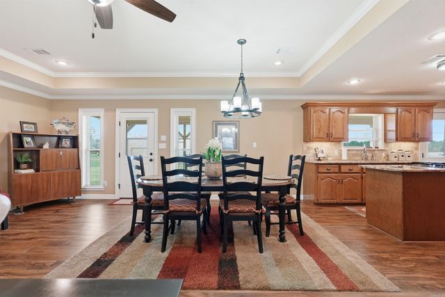 17 N Church, Vilonia, AR 72173