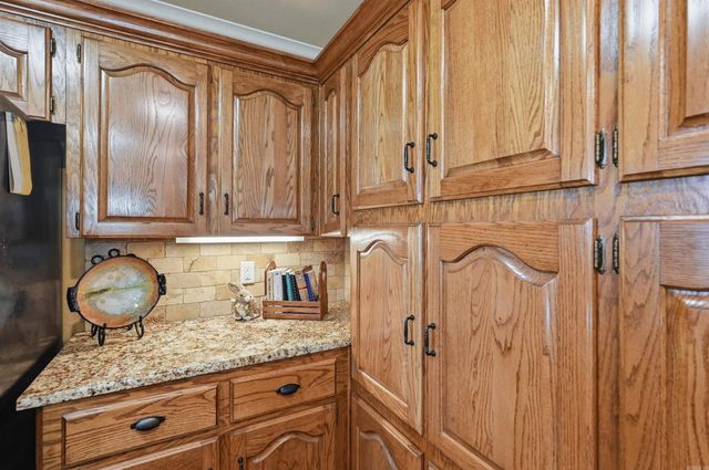 17 N Church, Vilonia, AR 72173