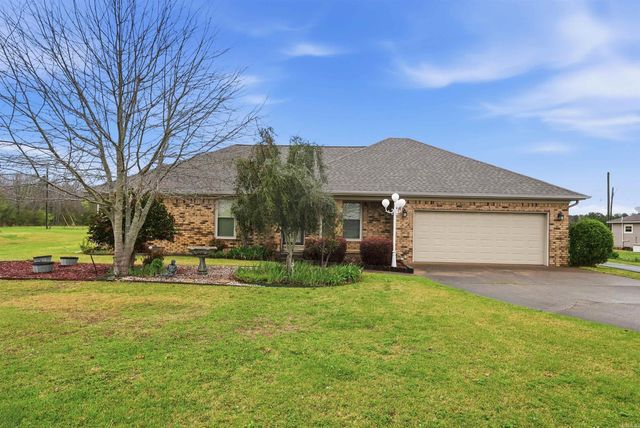 17 N Church, Vilonia, AR 72173