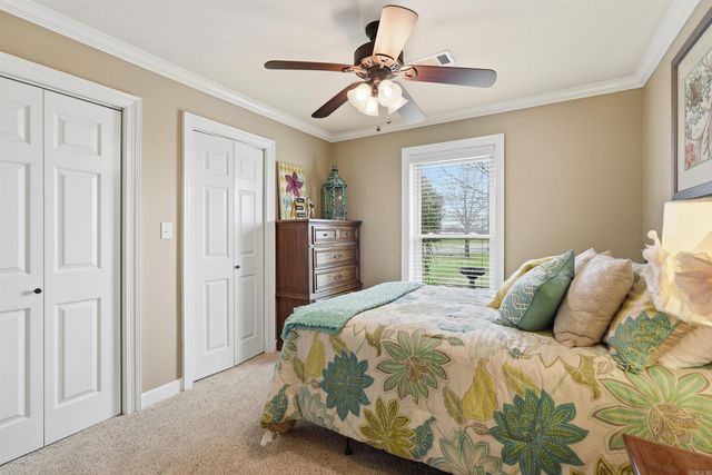 17 N Church, Vilonia, AR 72173