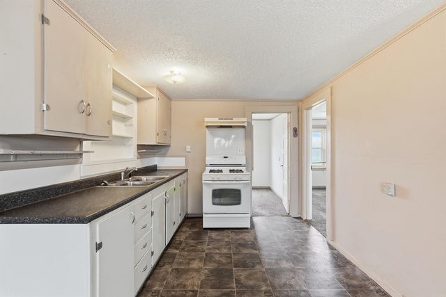 17 N Church, Vilonia, AR 72173