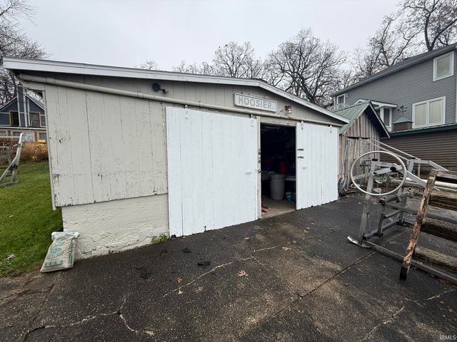 100 Lane 130 Lake George, Fremont, IN 46737