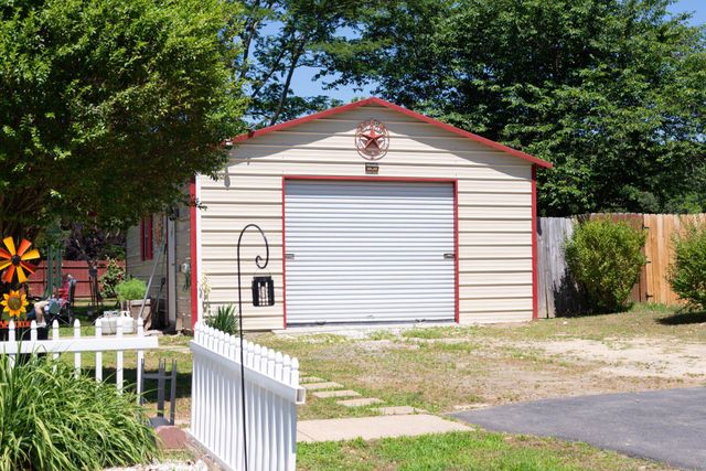 9835 MOHAWK DR, King George, VA 22485