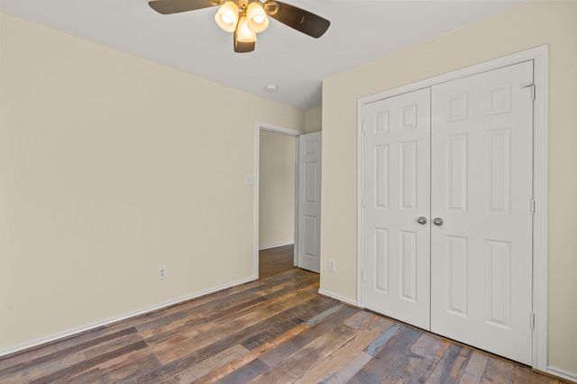 502 S Main Street B, Aubrey, TX 76227