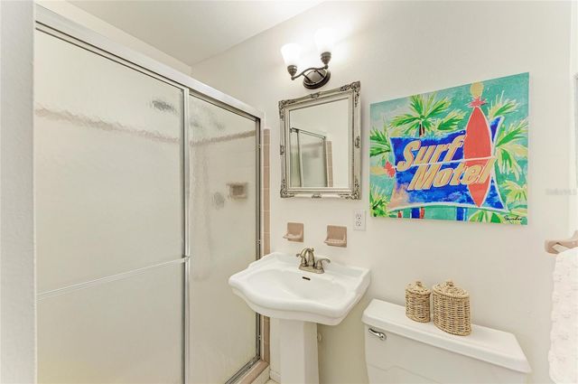 823 BRADENTON ROAD, Venice, FL 34293