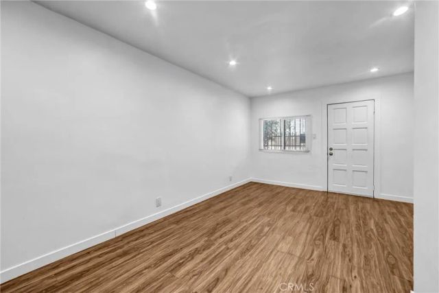 9808 S Central, Los Angeles, CA 90002