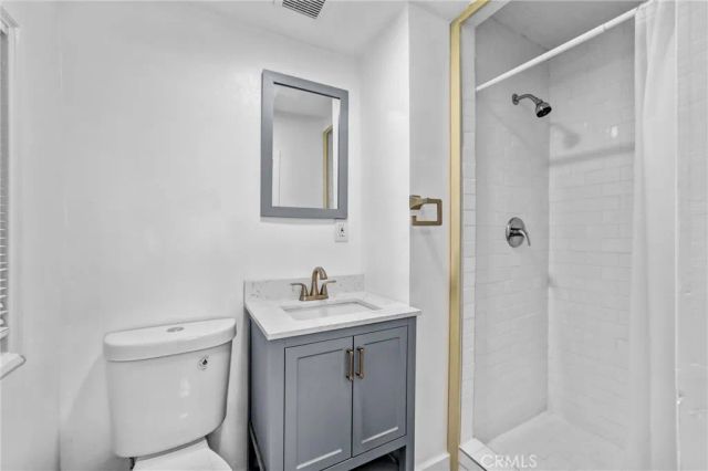 9808 S Central, Los Angeles, CA 90002