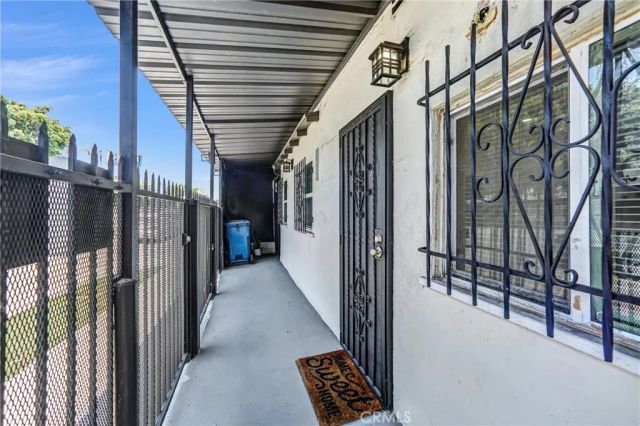 9808 S Central, Los Angeles, CA 90002
