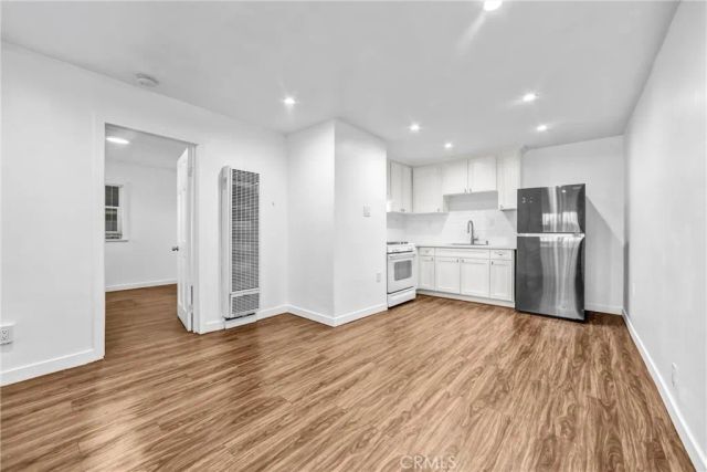 9808 S Central, Los Angeles, CA 90002