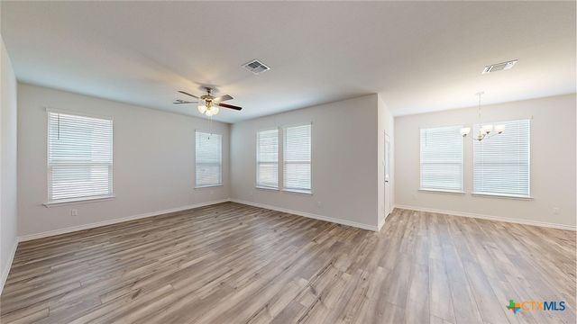 210 Dora Drive, Killeen, TX 76549