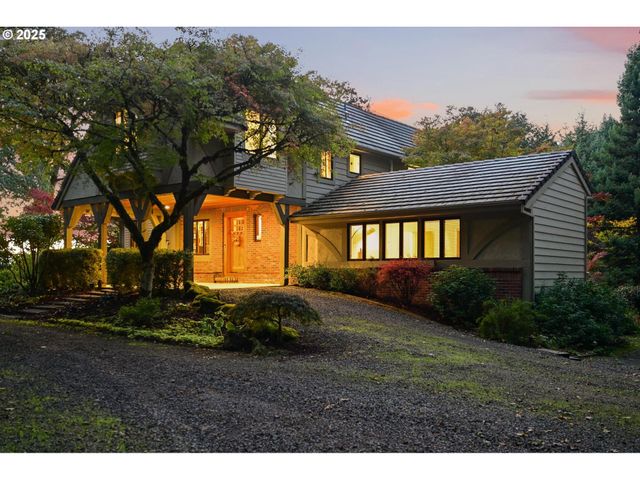 10151 Ne RIVENWOOD Ln, Carlton, OR 97111