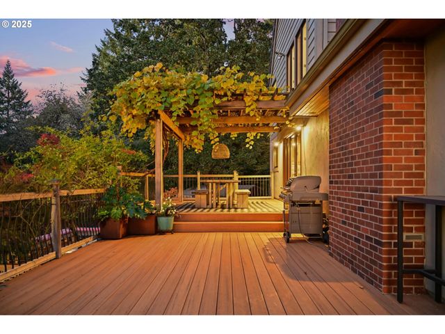 10151 Ne RIVENWOOD Ln, Carlton, OR 97111