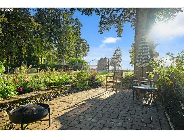 10151 Ne RIVENWOOD Ln, Carlton, OR 97111