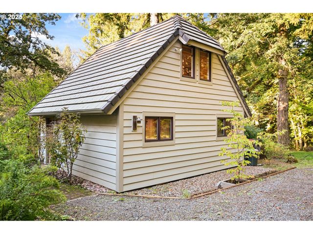 10151 Ne RIVENWOOD Ln, Carlton, OR 97111