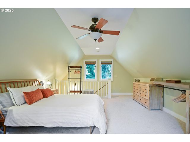 10151 Ne RIVENWOOD Ln, Carlton, OR 97111