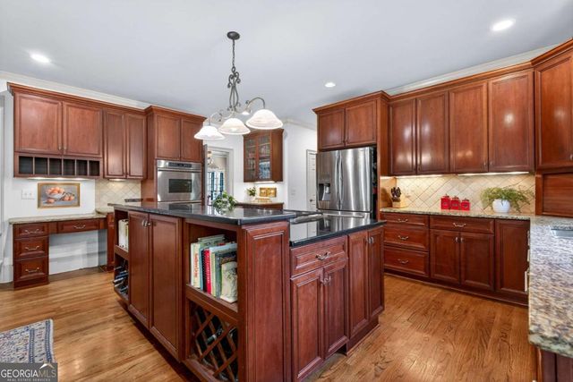 2612 Canopy Lane, Marietta, GA 30066