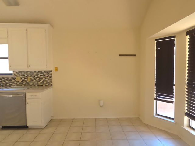 4005 Marsh Lane, Fort Worth, TX 76123