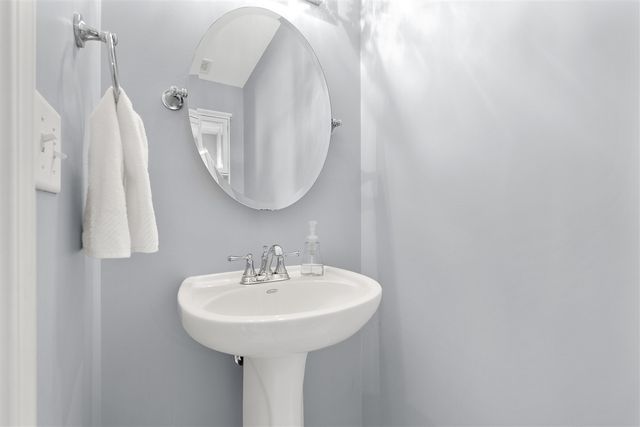 8854 Aveling Way, Richland, MI 49083