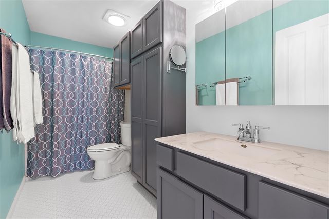 8854 Aveling Way, Richland, MI 49083