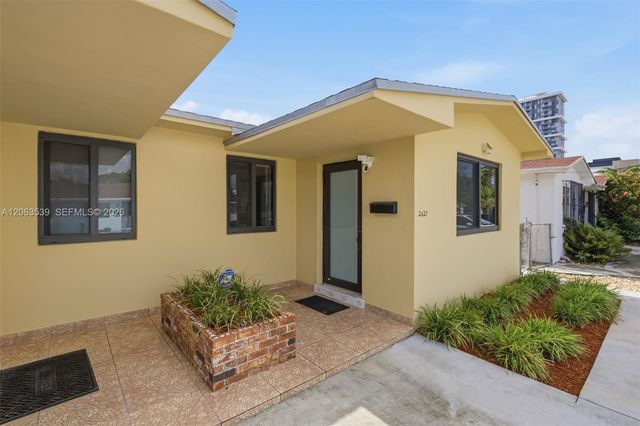 2627 SW 29th Ave 2627, Miami, FL 33133